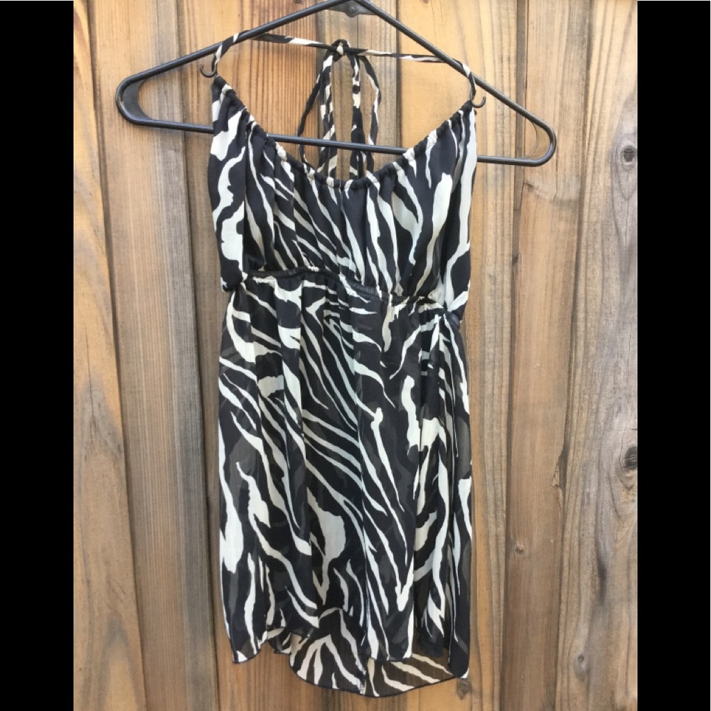 IZ Byer California halter top, black & gray, sz S.